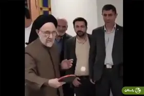 ویدئویی از پینگ پنگ بازی کردن سید محمد خاتمی در یزد وایرال شد