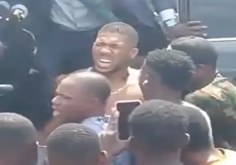 تصادف آنتونی جاشوا