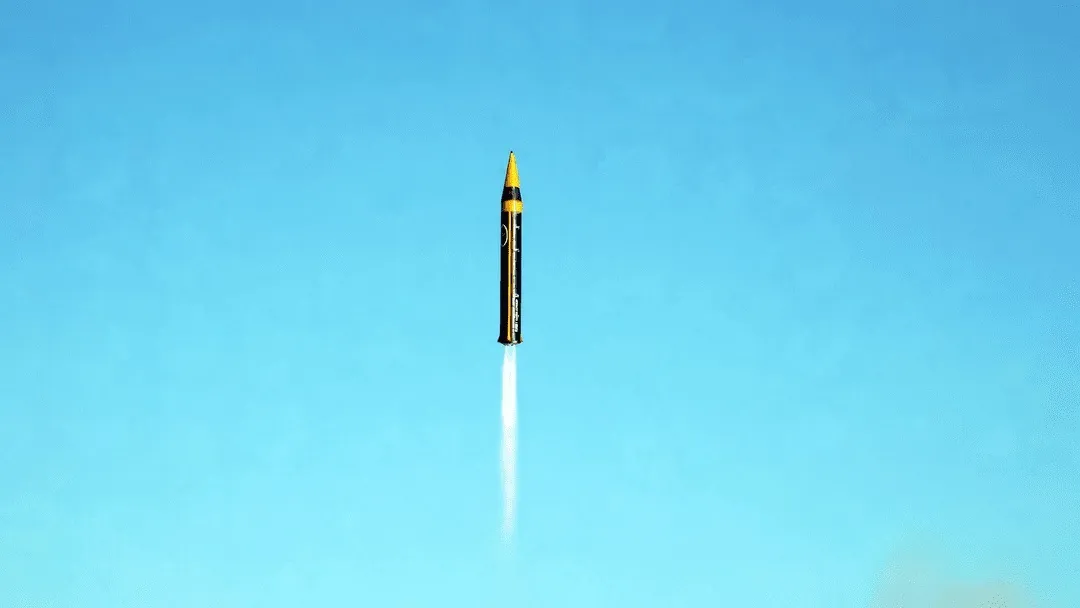 موشک خرمشهر چهار یا خیبر