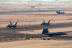 تصاویر خلبانان ایرانی که در اسارت قطر هستند