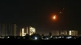 ارتش کویت: در حمله بامداد امروز ۱۳ موشک بالستیک و ۱۷ پهپاد را شناسایی کردیم