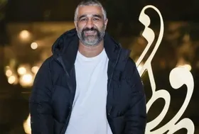 (ویدئو) تصویری از حضور پژمان جمشیدی در دادگاه