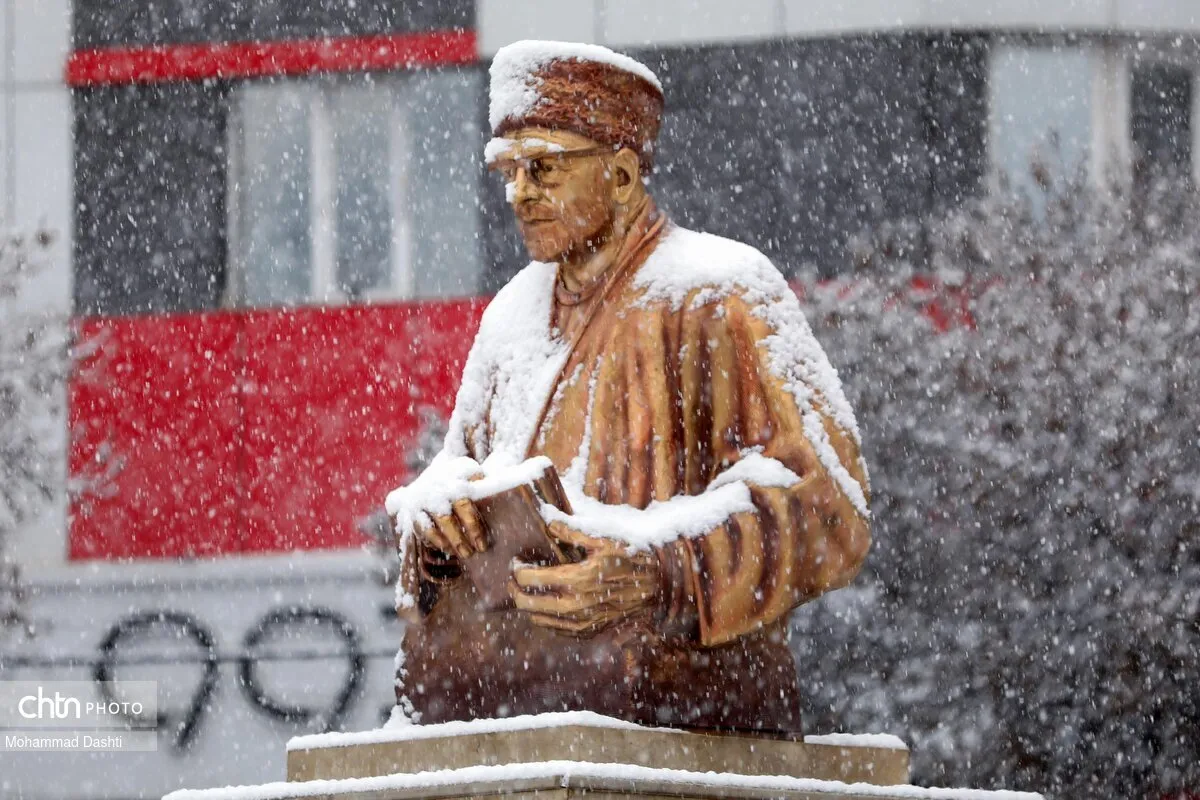 بارش برف اسفندی در اردبیل
