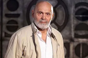 عکسی تلخ از وضعیت جسمانی «جمشید هاشم‌پور»