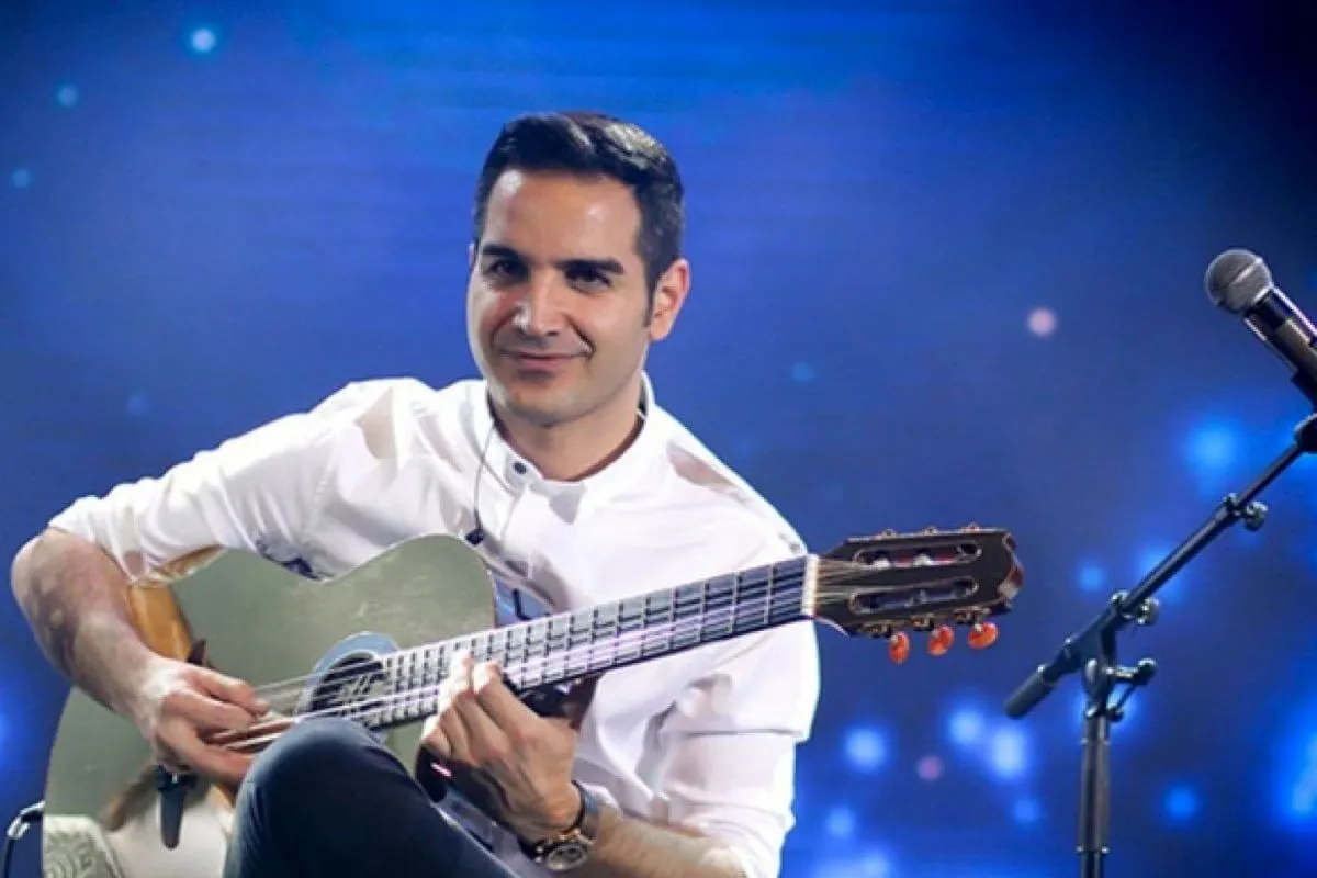 بیوگرافی محسن یگانه