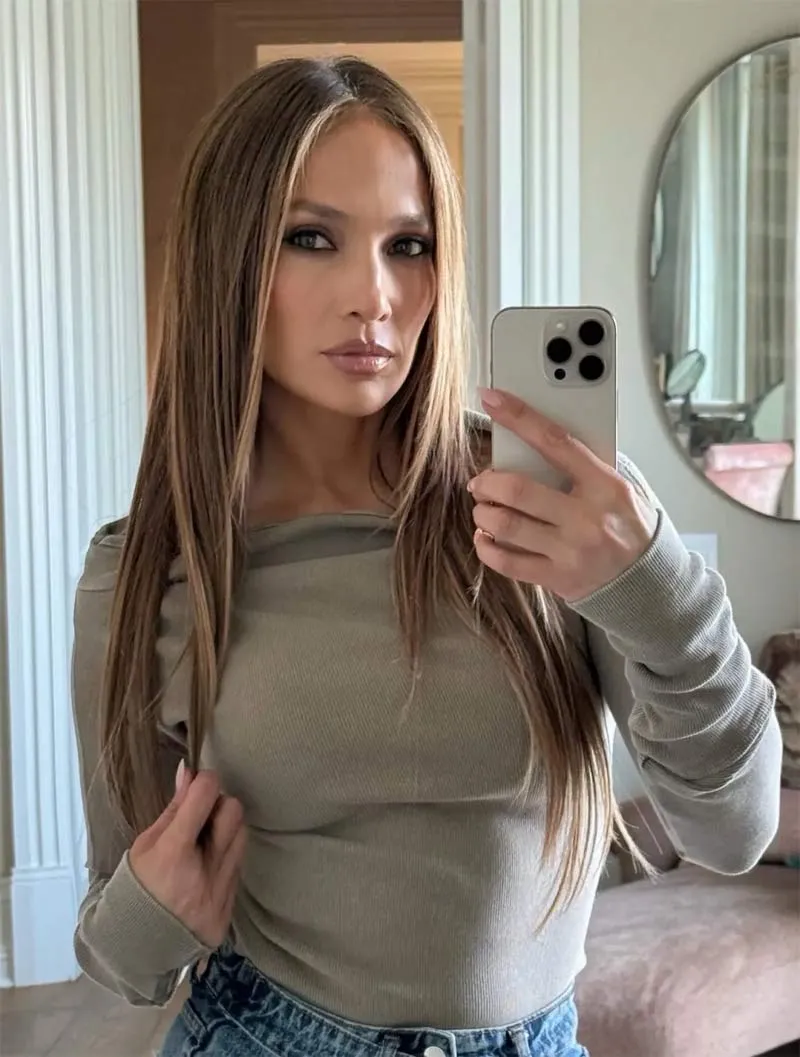 جنیفر لوپز در 56 سالگی