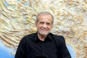 پیام جدید مسعود پزشکیان در شبکه ایکس؛ دقیقاً برای چه کسی توییت می‌زنید؟