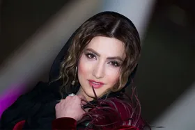 (عکس) تونل زمان؛ سمیرا حسینی و متین ستوده در اکران خصوصی فیلم سینمایی «خجالت نکش»؛ سال ۹۶