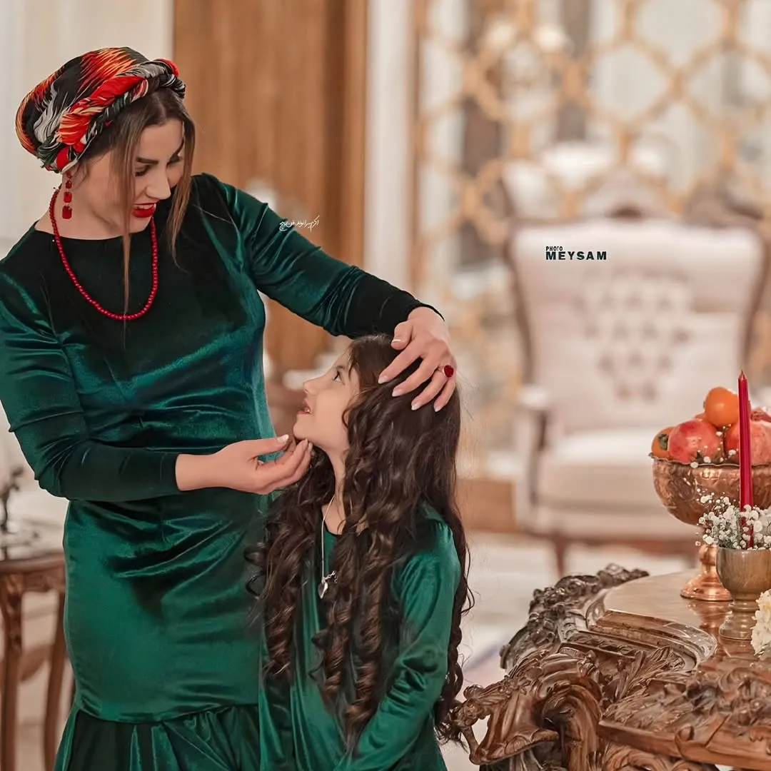 عکس های اکرم بیرانوند همسر علیرضا بیرانوند از شب یلدا