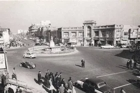 (عکس) تونل زمان؛ درگیری مسلحانه و تیراندازی در چهار راه مخبرالدوله خبرساز شد!