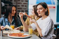 علت گرسنگی بیش از حد در برخی از زنان چیست؟
