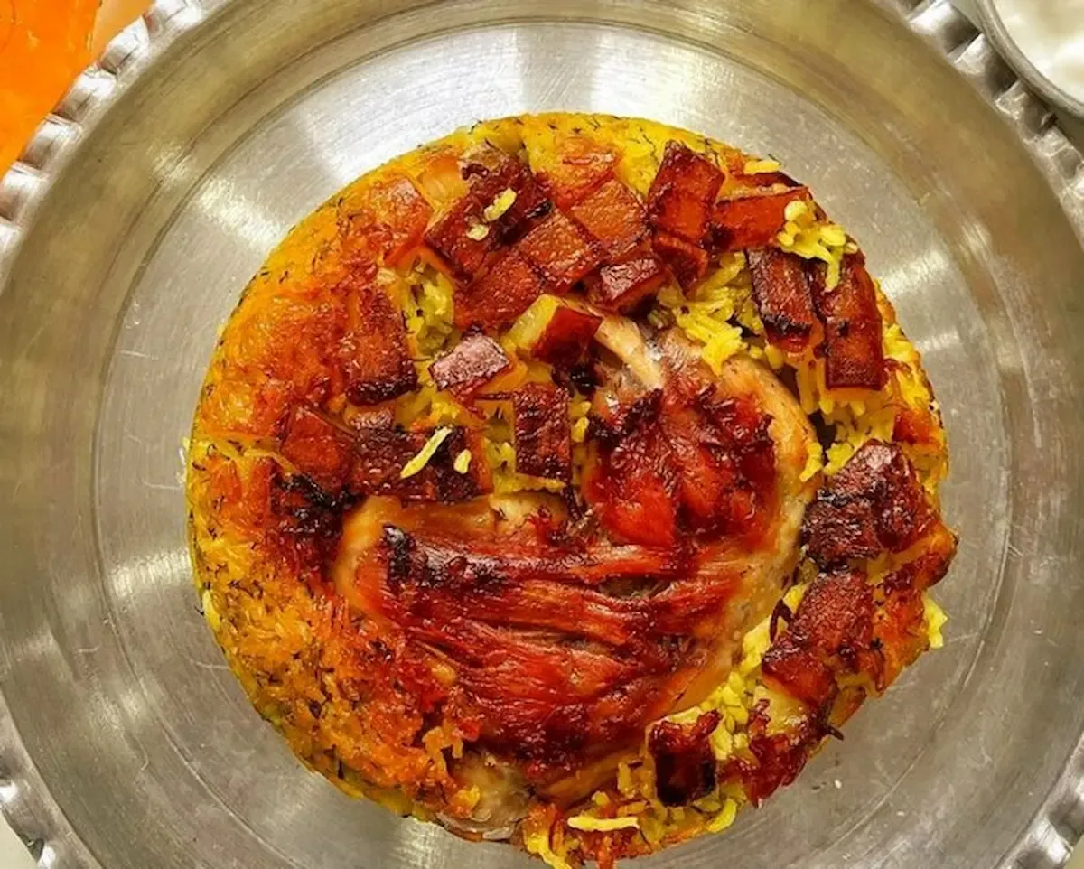 طرز تهیه باسترما پلو به سبک اردبیلی طرز تهیه باسترما پلو به سبک اردبیلی