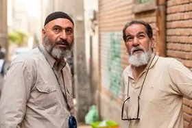 سعید سهیلی خطاب به ترامپ: چاه‌های فاضلاب برای خوردن باز است، بفرما