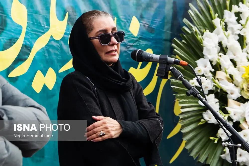 مراسم تشییع رضا رویگری