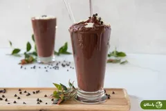 طرز تهیه اسموتی پروتئینی شکلاتی؛ وعده سالمی که ساعت‌ها سرپا نگه‌تان می‌دارد