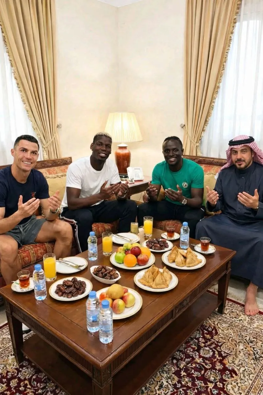 رونالدو سر سفره افطار